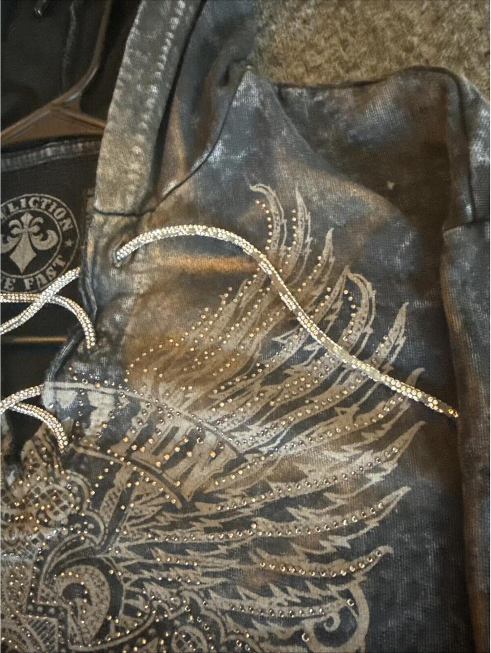 Vtg Y2K Affliction Women's Crop Hoodie Cross Wings Black Size Medium Faded - Picture 8 of 13